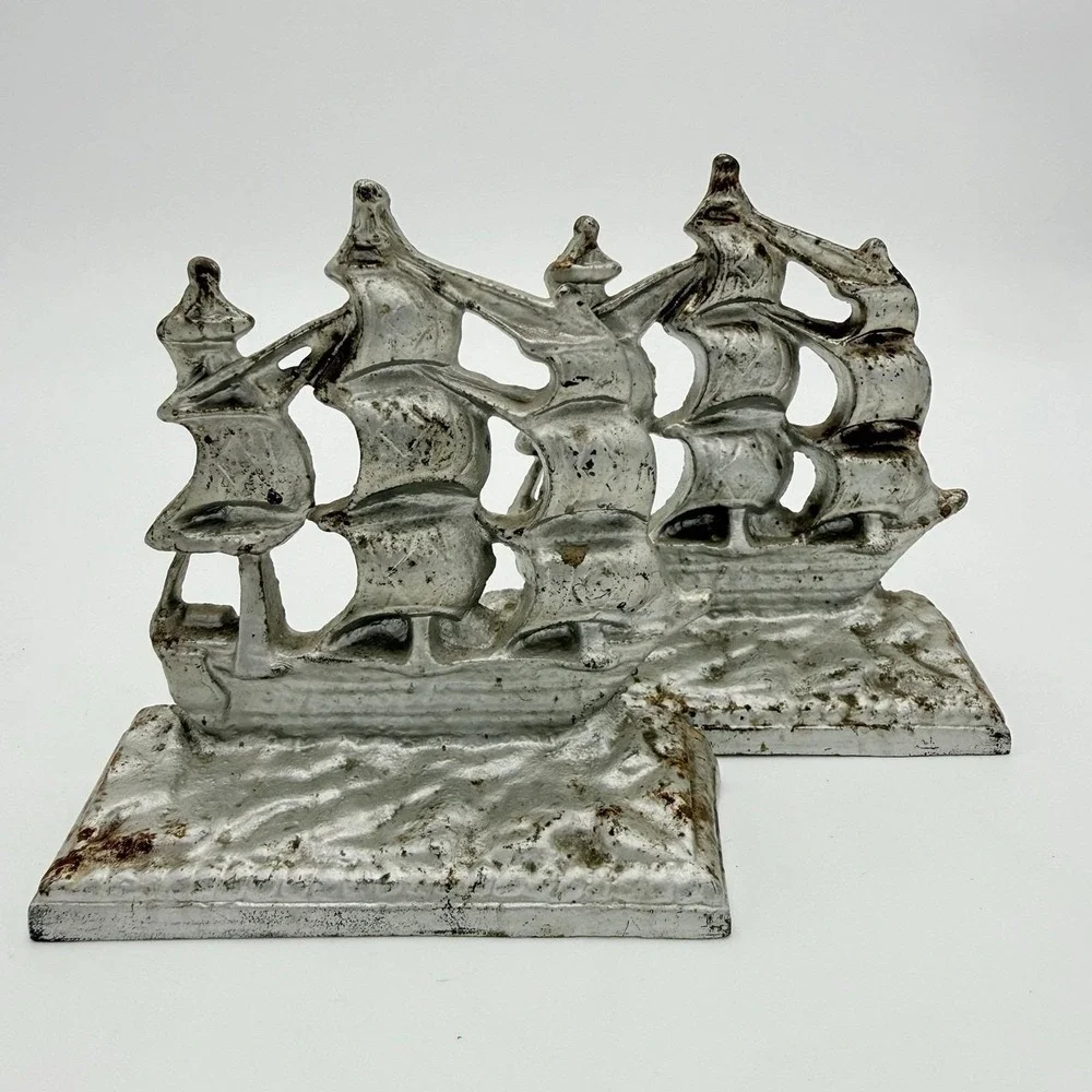 Vtg Cast Iron Bookends Patina Old Ironside Constitution Sailing Ship Doorstop